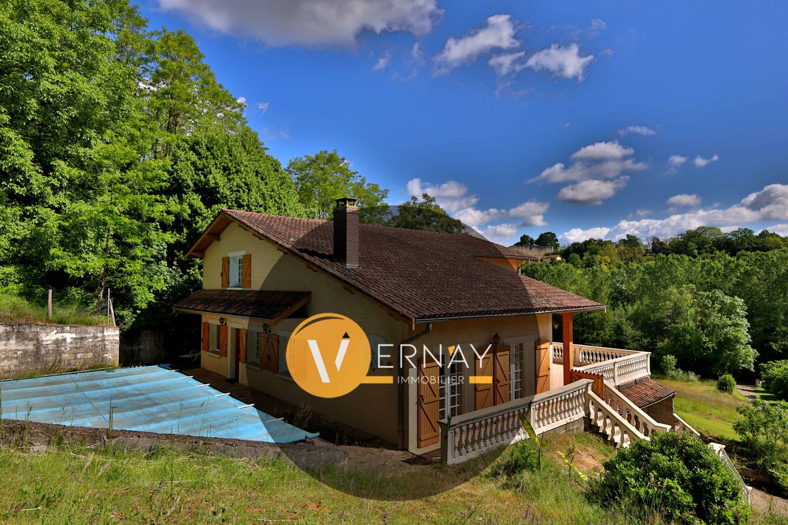 Maison de Type 4 - 149 m² habitables - Terrain 12950m² sur la commune de Septème
