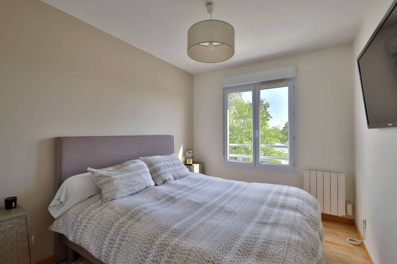 Appartement T4 - 79,92m² habitable ( loi carrez) - Garage