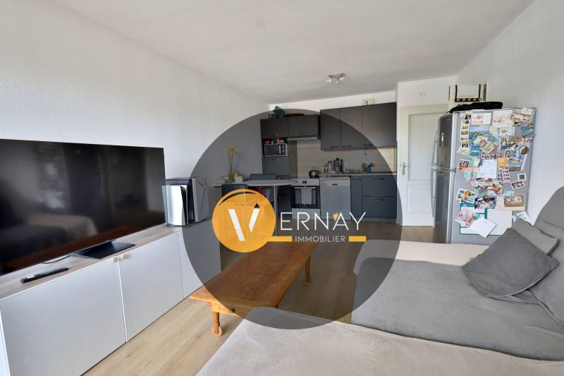 Appartement Type 2 - 45,84 m² habitables - Balcon - sur la commune de  Vénissieux