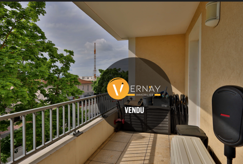 Appartement T4 - 79,92m² habitable ( loi carrez) - Garage