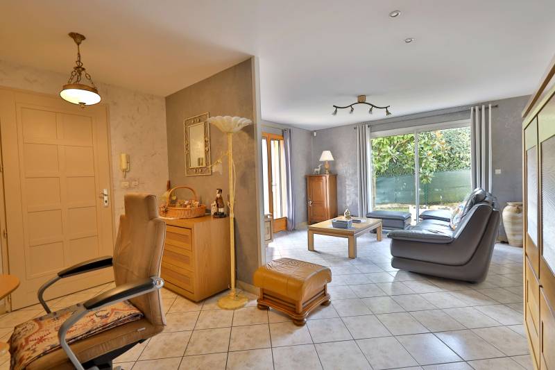 Maison à vendre T4 94,24m² habitable + demi sous-sol 47,27m² avec  Terrain 869m² sur la commune de septème