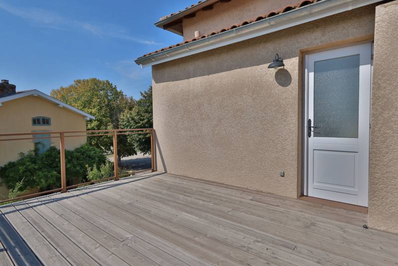 Appartement T3 à vendre au centre de Moidieu-Détourbe