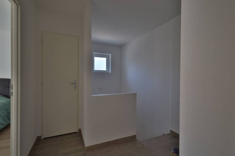 A LOUER à Oytier-Saint-Oblas Duplex de 64 m² - 2 chambres - 960€/mois