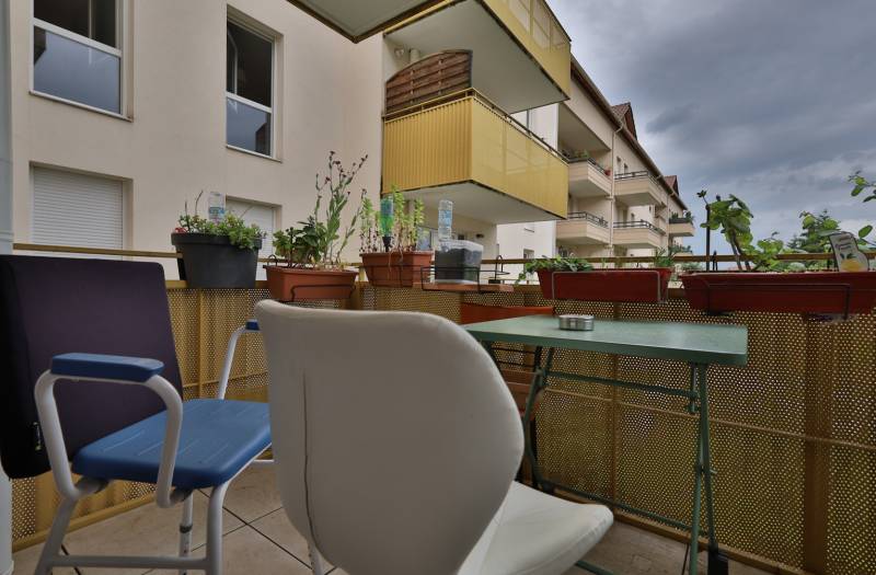 A LOUER - Appartement T2 60 m² - 1 chambre - Décines-Charpieu - 710 euros/ mois cc