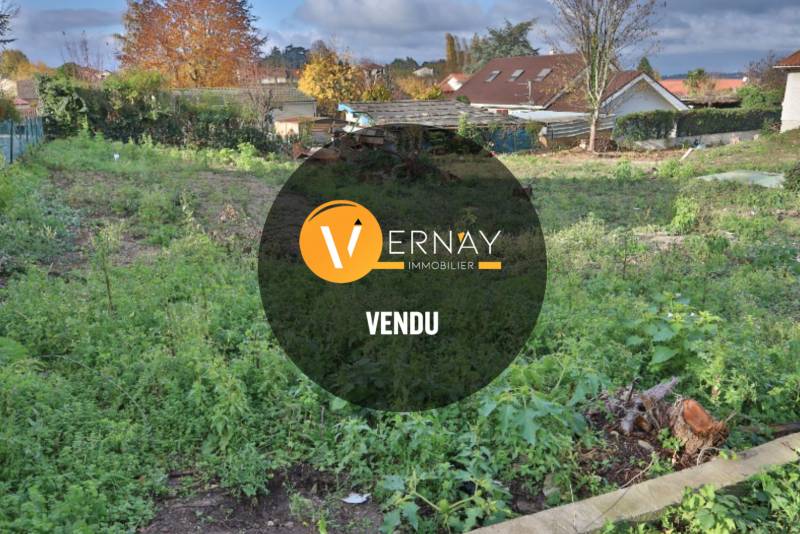 Terrain constructible viabilisé 659 m² à Diémoz