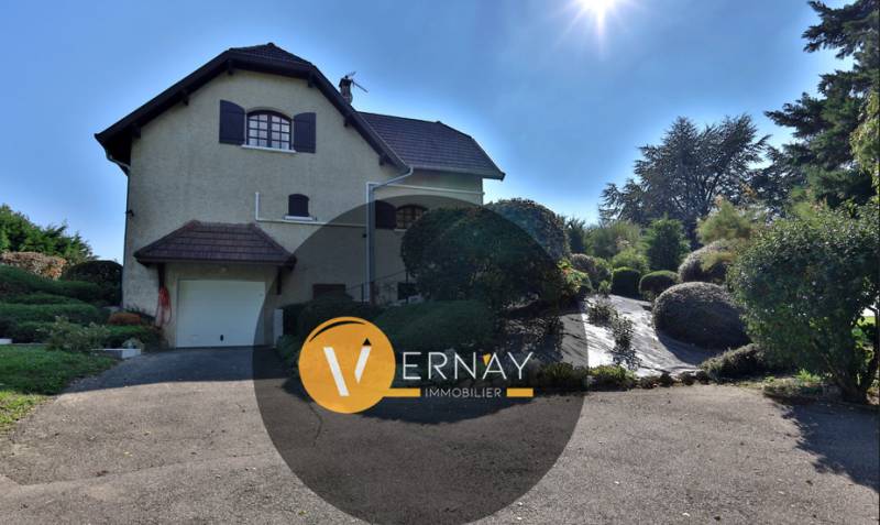 Maison 178 m² habitables - 6 pièces - Terrain 3770m² - Piscine sur la commune de Valencin