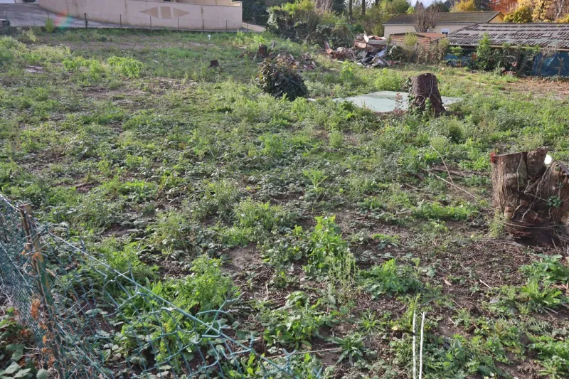 Terrain constructible viabilisé 659 m² à Diémoz