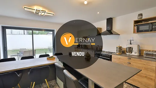 Maison mitoyenne d'un côté 130 m² habitable avec dépendance 71 m² 38780 Oytier-Saint-Oblas