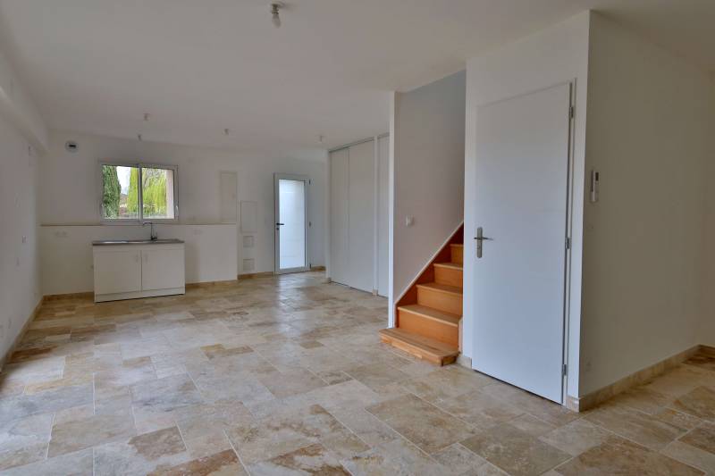 Maison de village T4 - 93.27 m² - Terrain 221 m² - Septème